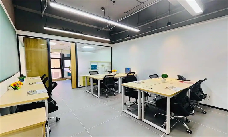 新闻稿：南京市鼓楼区总院旁——引领商务新潮流