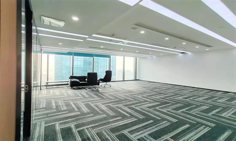 南京市建邺区中国人寿大厦：商务办公的新标杆