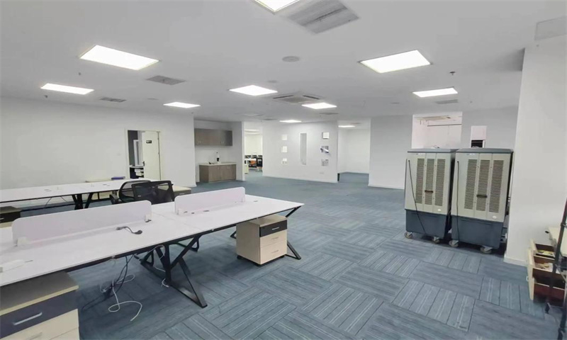 南京市秦淮区金陵中心闪耀登场，引领商务新风尚